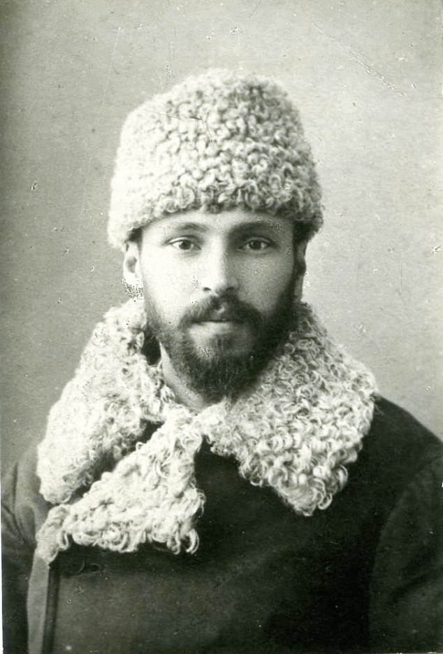 080007cz-bf4c-634x935.png