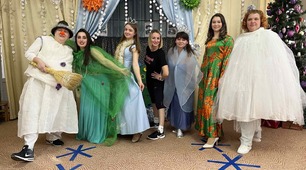 Спортивна розвага "Друзі зими"