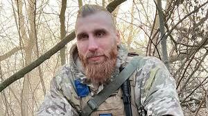 Павло Вишебаба. Оповідання «Марсіани».  Ліричний герой як збірний образ воїна- захисника. Поезія «Доньці» («Тільки не пиши мені про війну…»)