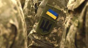 Українське громадянське суспільство в обороні держави. Добровольчі батальйони. Участь добровольців-іноземців у збройній боротьбі на боці України.