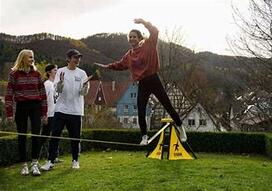 0800k7em-e4f8-272x191.jpg