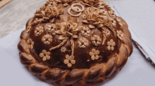 Traditional Ukrainian Bread