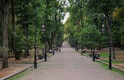 250px-Lviv_Franko_Park_RB.jpg