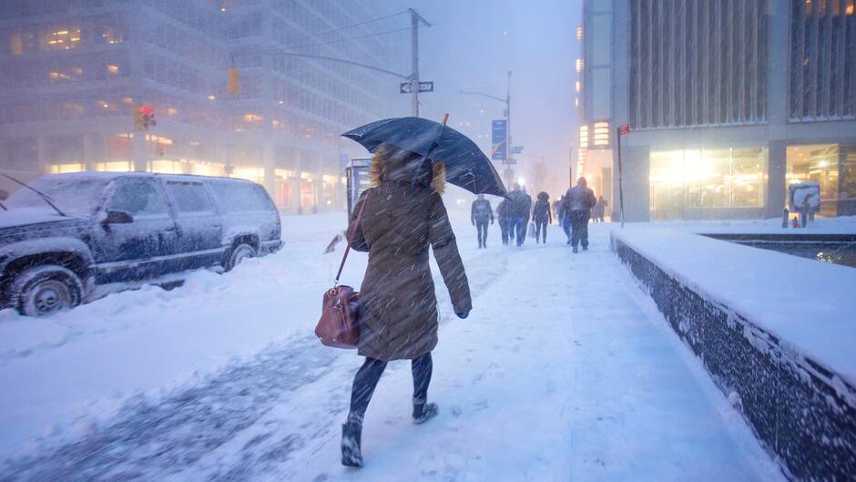 What is thundersnow? The weird weather phenomenon rumbling through the East Coast and Midwest | Live Science