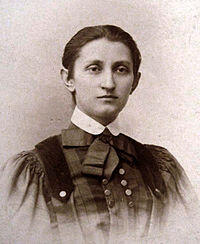 08011f01-5713-200x244.jpg