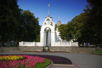 080151mw-ba6c-300x200.jpg
