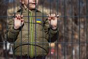 Окупанти заборонили вивчення української на ТОТ