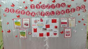 Розтяжка "Tydzień Języka Polskiego" для оформлення тематичного тижня
