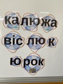 08016r97-b979-208x277.jpg
