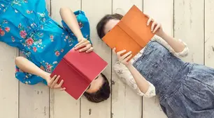 9 серпня - Всесвітній день кноголюбів 