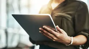 10 серпня - День оновлення біографії 
