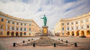 Презентація до уроку історії України «Одеса – нове місто на нових землях» (8 клас)